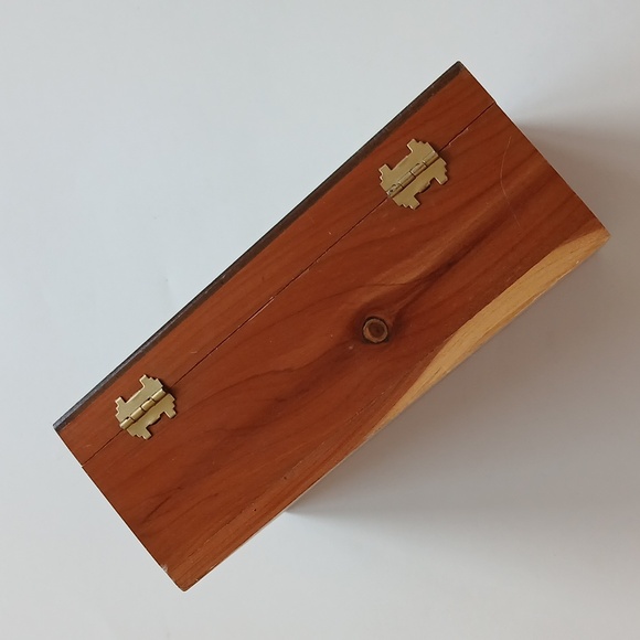 Folk Art Wooden Cedar Box Pennsylvania Dutch BLESS THIS HOUSE OH LORD WE PRAY - Picture 5 of 11